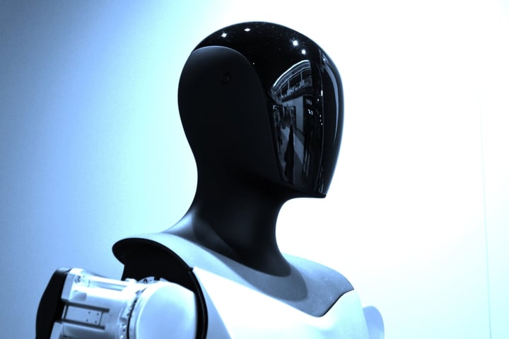 elon-musk-envisions-tesla-s-optimus-as-civilization-builder-on-other-planets