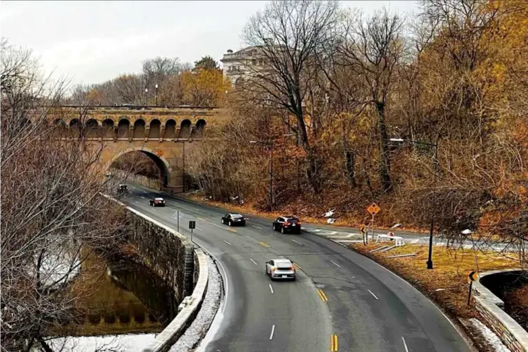 federal-agencies-in-washington-dc-implement-two-hour-delay