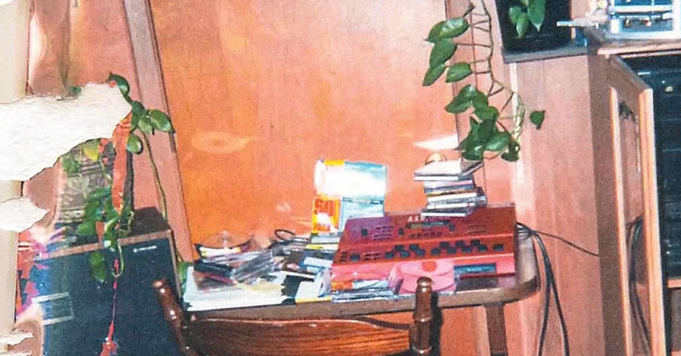 j-cole-unveils-ambitious-album-the-fall-off-with-24-tracks