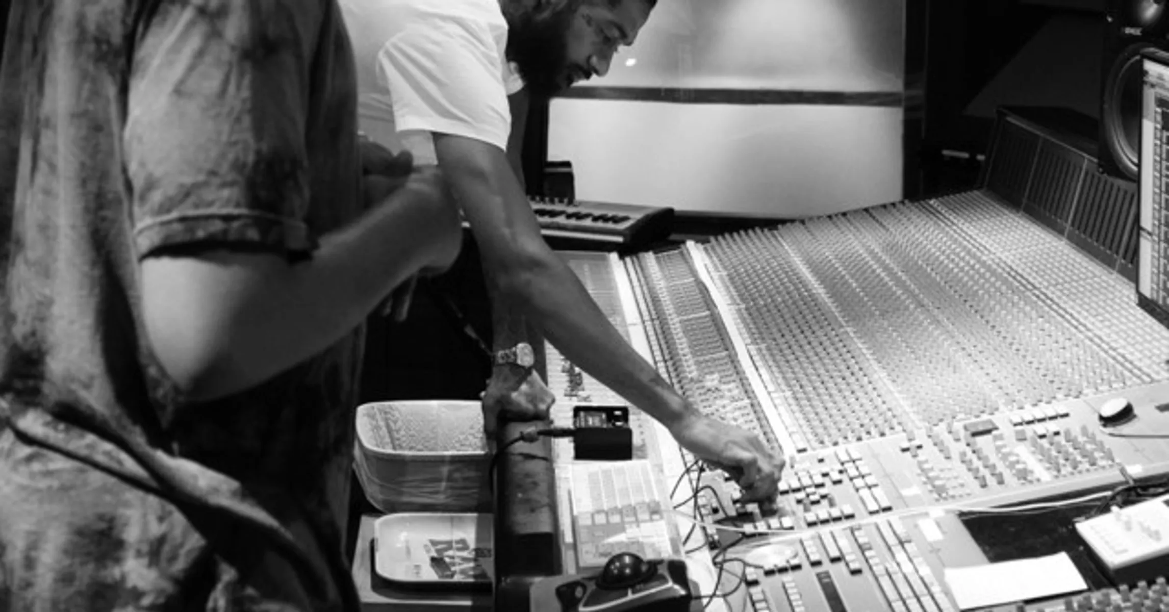 nipsey-hussle-and-bino-rideaux-team-up-for-posthumous-album