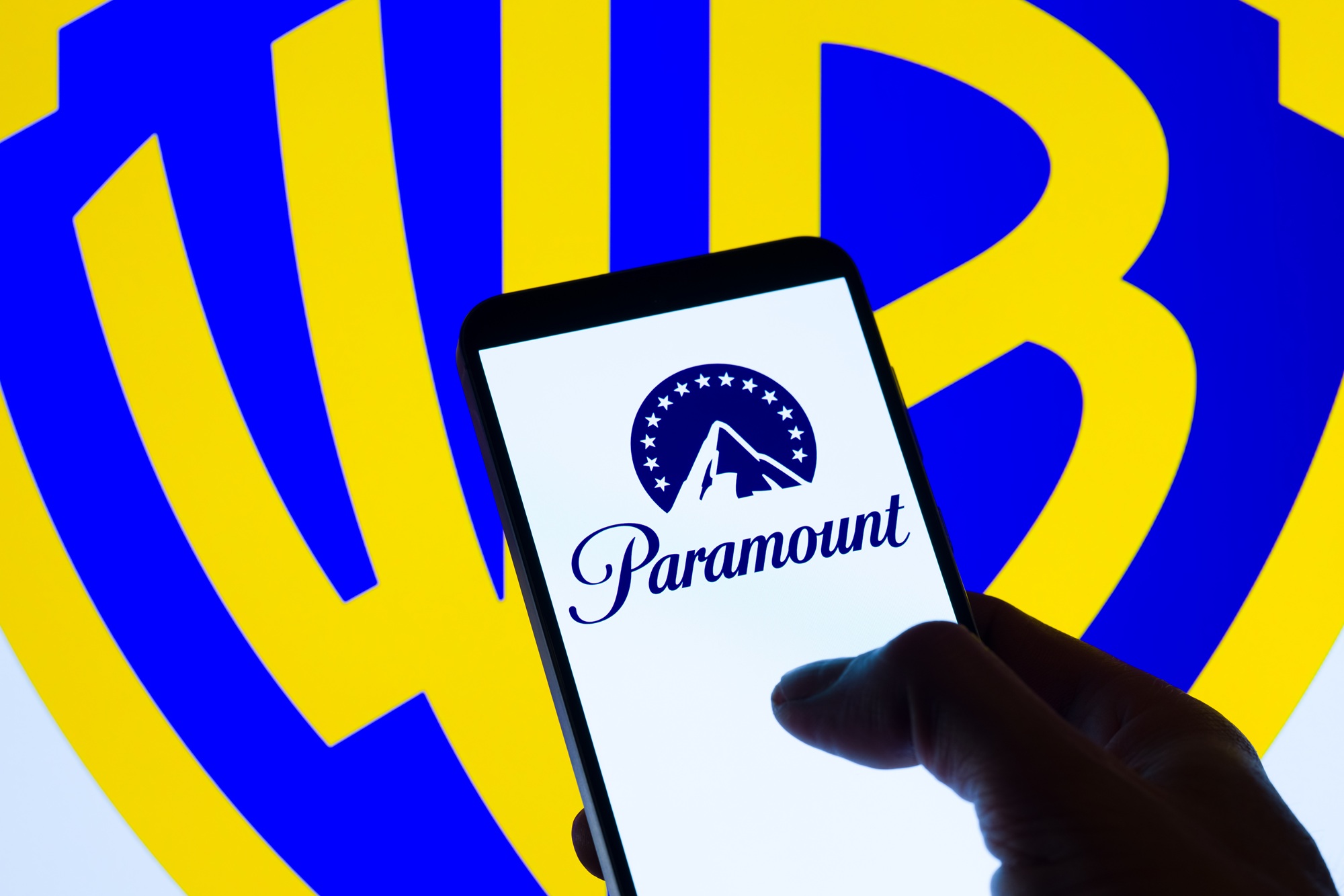 states-prepare-to-challenge-paramount-warner-merger