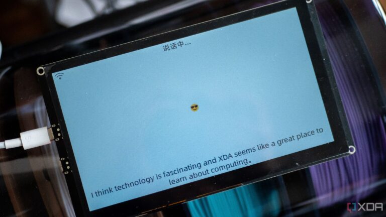 tech-breakthrough-new-esp32-displays-voice-assistant-with-emojis