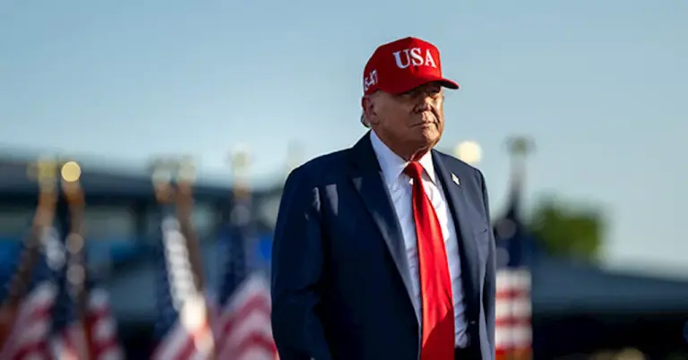 trump-unveils-12-billion-project-vault-for-critical-minerals