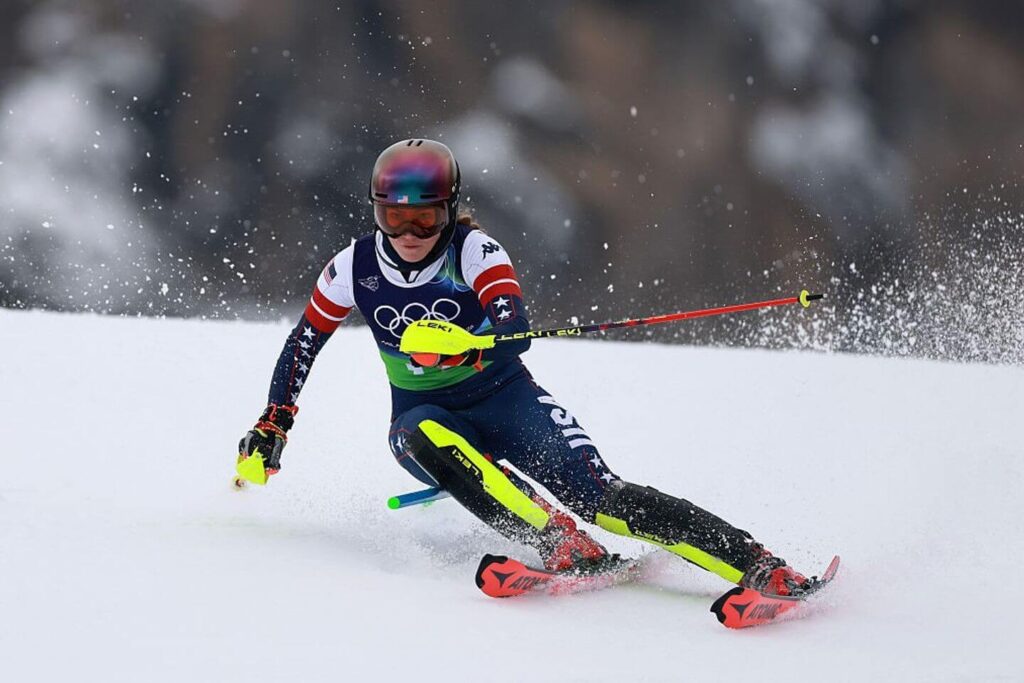 winter-olympics-2026-mikaela-shiffrin-competes-in-giant-slalom