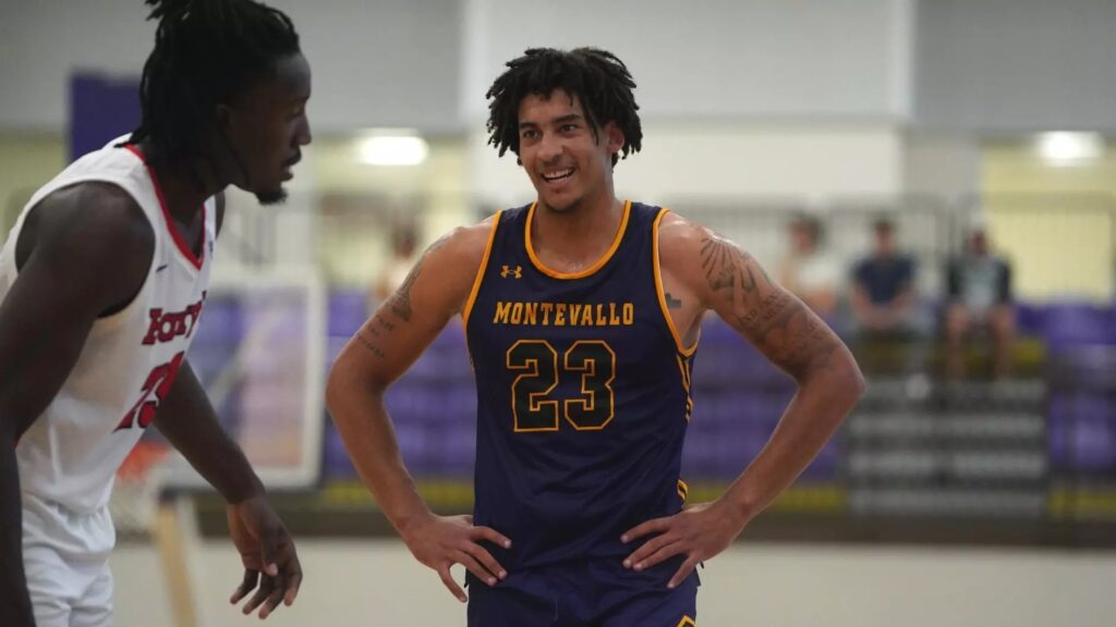 derek-moore-dominates-as-gsc-player-of-the-year-leads-all-conference-selections