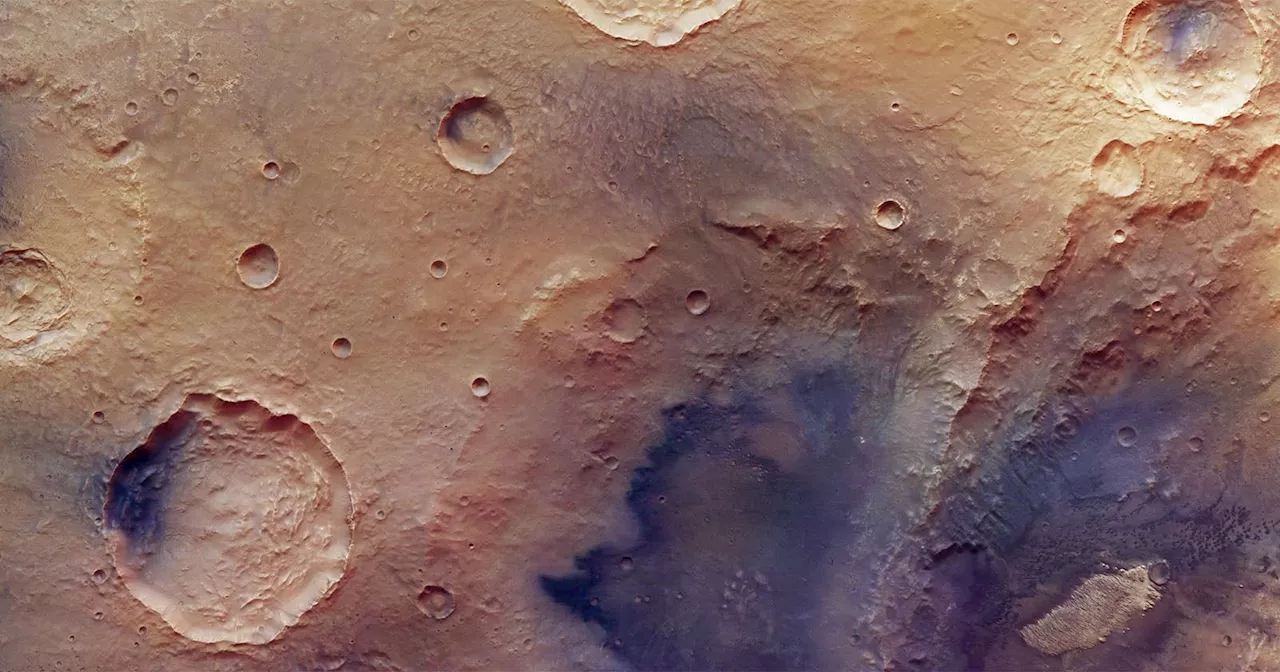european-space-agency-unveils-stunning-3d-images-of-mars-craters
