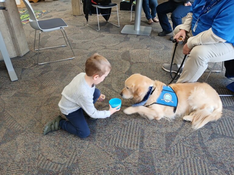 hobart-library-hosts-urgent-read-to-a-dog-event-for-kids
