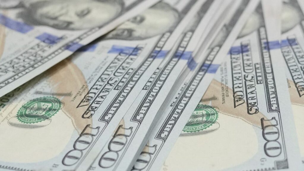 new-ny-law-bans-employer-driven-debt-agreements-for-workers