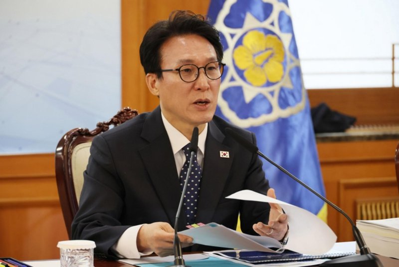 south-korea-s-prime-minister-orders-emergency-response-amid-crisis