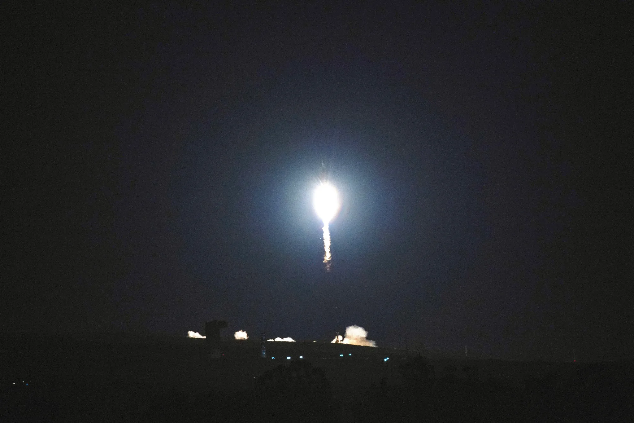 spacex-set-for-falcon-9-launch-of-25-starlink-satellites