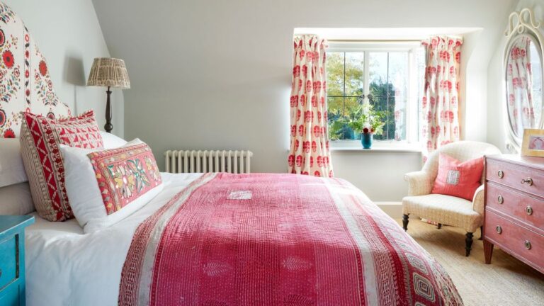 spring-sleep-alert-experts-reveal-ideal-duvet-tog-for-comfort