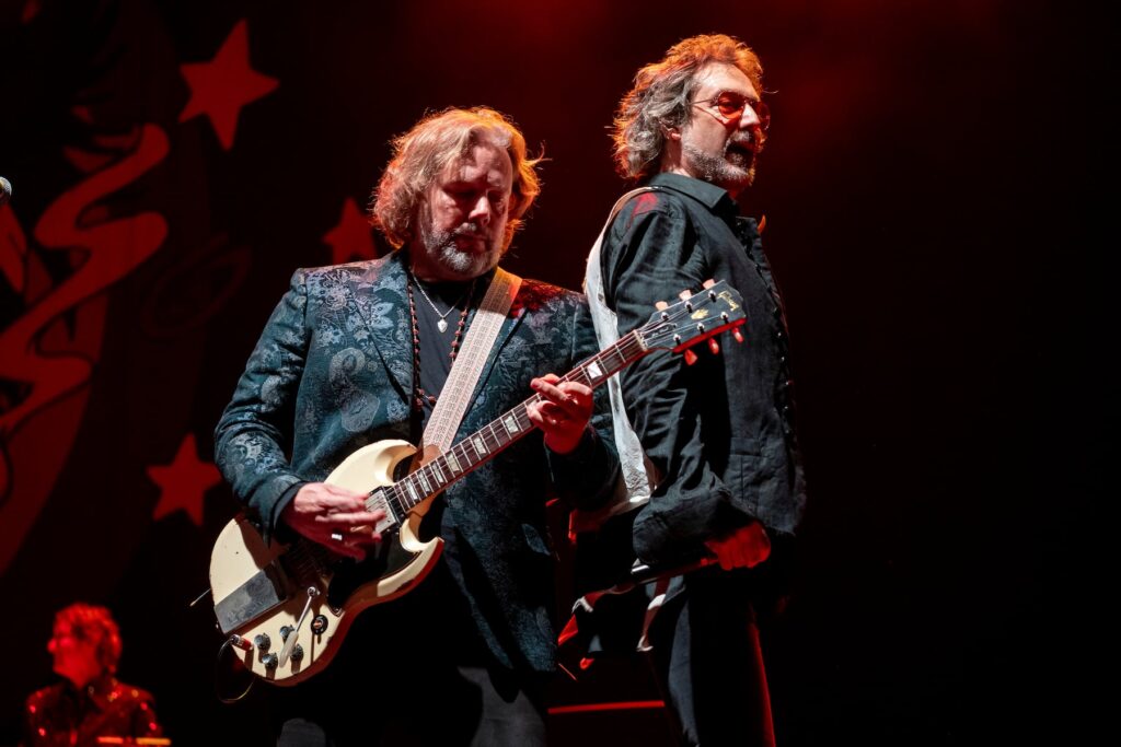 the-black-crowes-aim-for-rock-hall-glory-in-2026-nomination