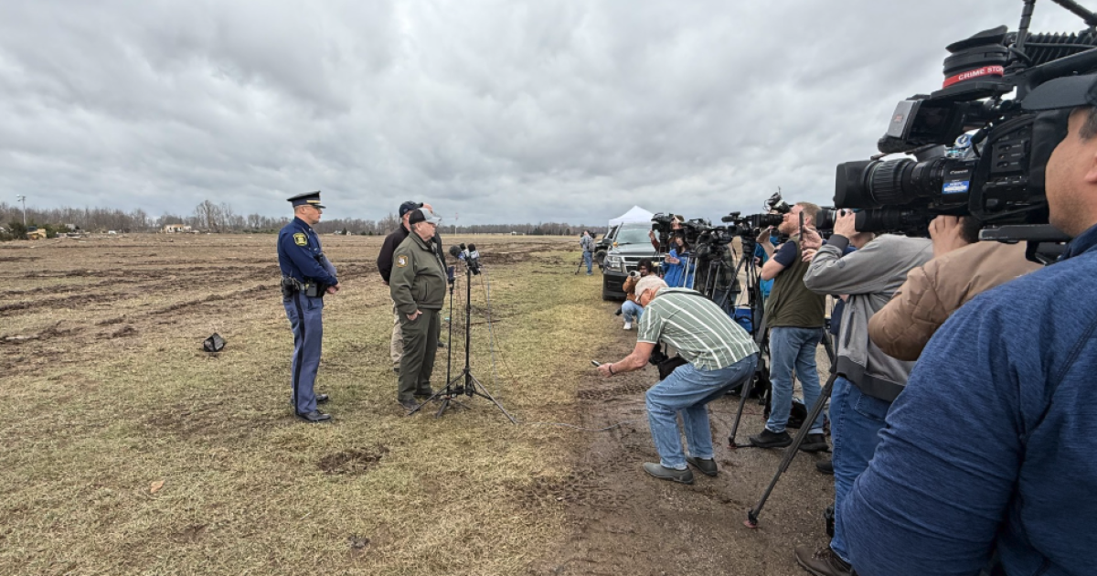 tornadoes-hit-southwest-michigan-4-dead-and-12-injured