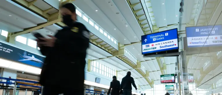 urgent-ground-stop-at-major-dc-airports-due-to-strong-odor